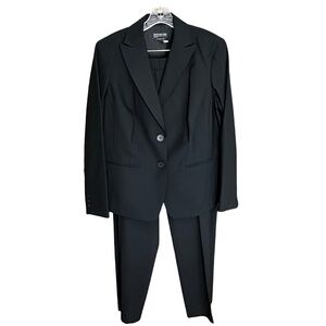 Jones NY "Platinum" Easy Care Woman's 2PC Pant Suit Stretch Black 14W